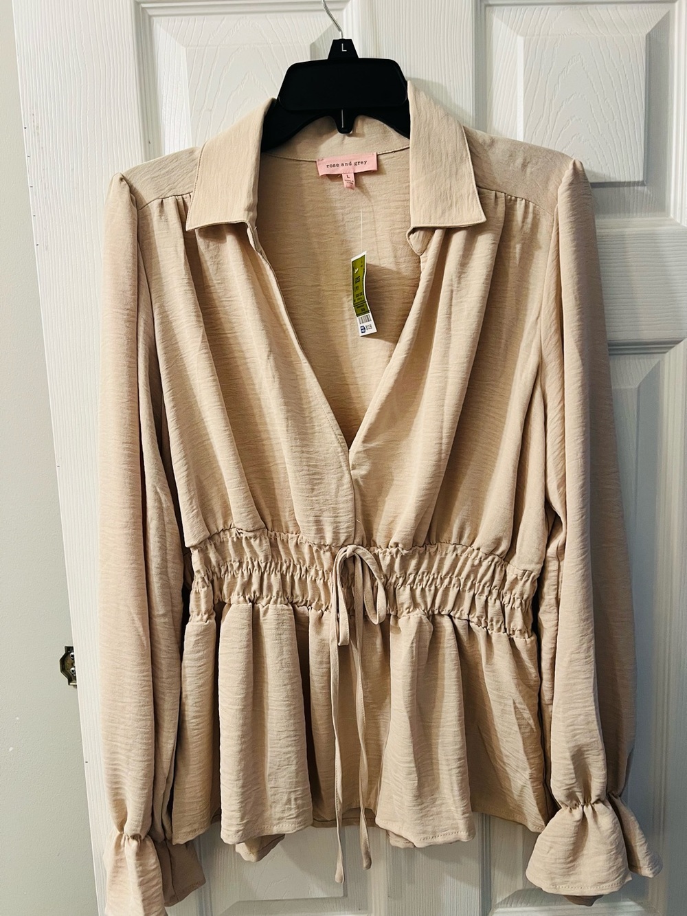 Very J Beige Long-Sleeve Cinch-Waist Blouse
